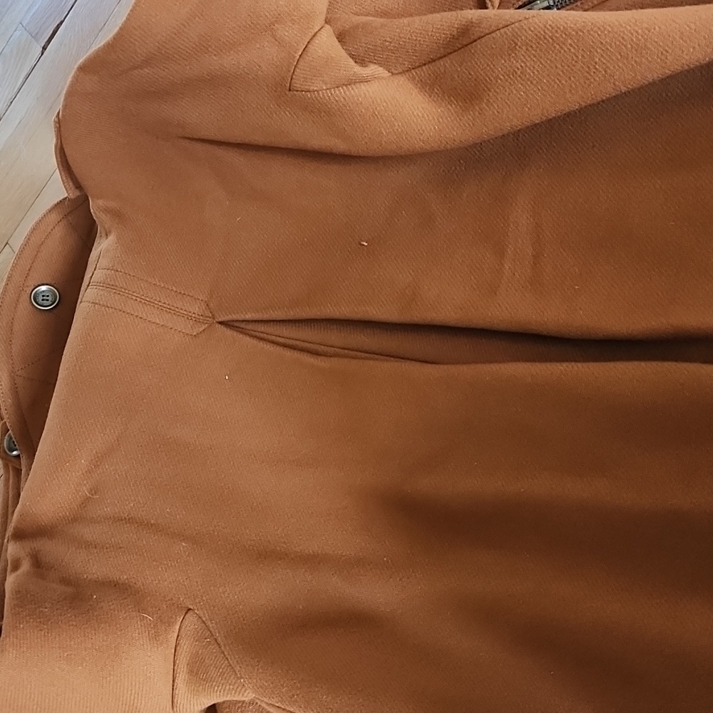 Coat - Picture 14 of 16